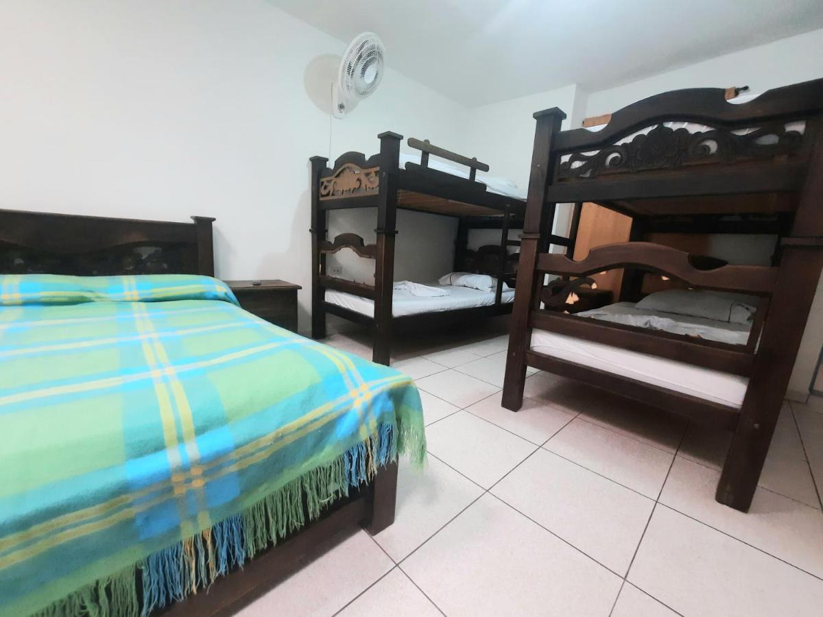 San Gil Tours Hostal エクステリア 写真